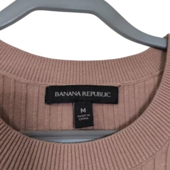 Banana Republic camel tan long sleeve slit midi sweater dress size M - Picture 4 of 8